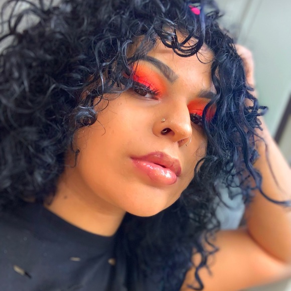 Meet your Posher, Priscilla - Picture 1 of 1